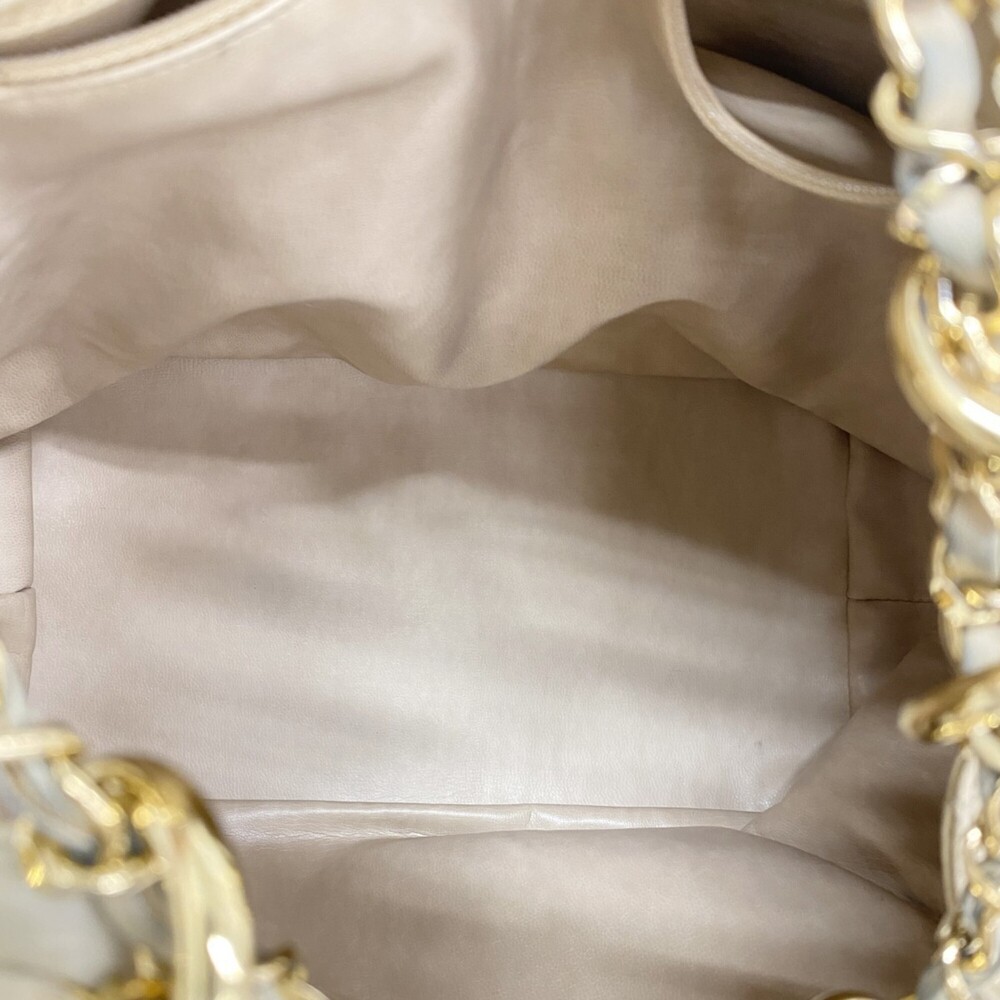 CHANEL Cream Lambskin Leather Shoulder Bag - Picture 4 of 14